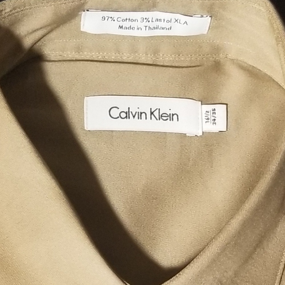 Shirt - Picture 2 of 3